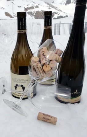 Marc Girardelli Das Central Soelden Wein am Berg Johanna Stoeckl Hoehenweindegustation