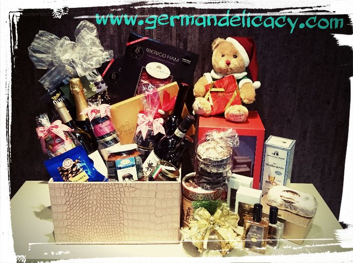 German_Delicacy_Gift_Set_with_German_and_European_Organic_Product_003