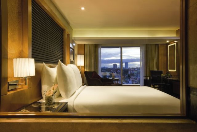 Moevenpick Bangalore i112001