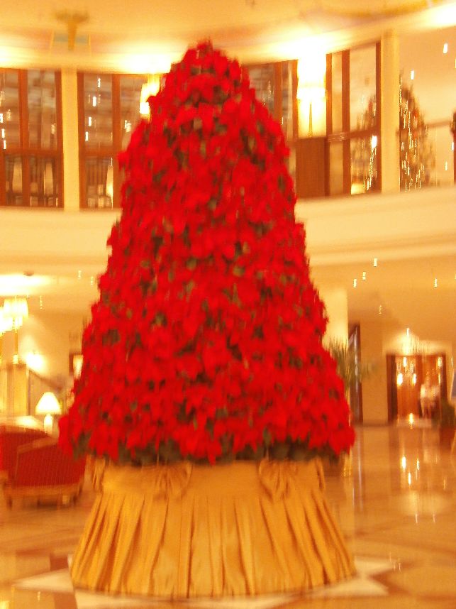 Moskau Genuss Glamour fuer Ausgeschlafene Doerte Behrmann energa Moskau Marriott Lobby 2011