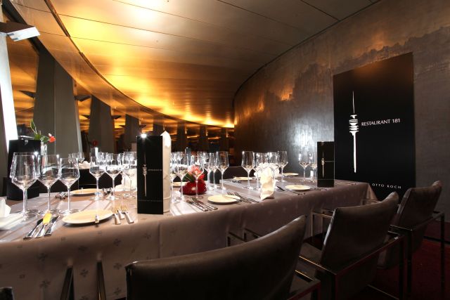 Restaurant_181_Business