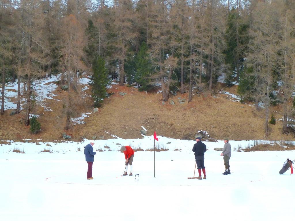 Schneegolf in St. Moritz