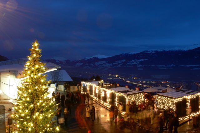 Innsbruck: Bei der Bergweihnacht dem Himmel so nah - INNSBRUCK Hungerburg Foto (c) Innsbruck Tourismus