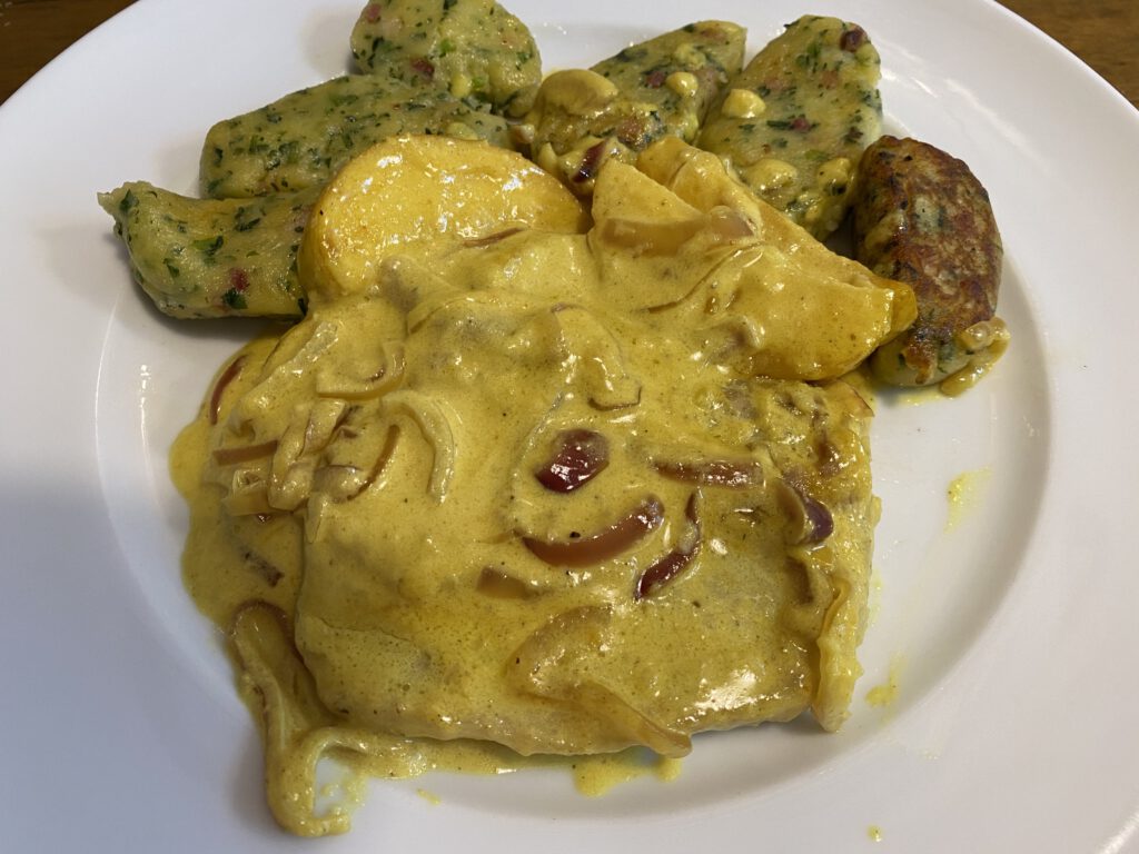 Hans Jörg Bachmeier: Heimat schmeckt am besten – Schweinefilet in Currysauce und Pommes Macaire 11 Hans Jörg Bachmeier: Heimat schmeckt am besten – Schweinefilet in Currysauce und Pommes Macaire 5