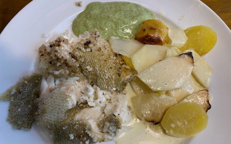 Hans Jörg Bachmeier: Zander in der Salzkruste mit grüner Sauce 5 Hans Jörg Bachmeier: Zander in der Salzkruste mit grüner Sauce 1