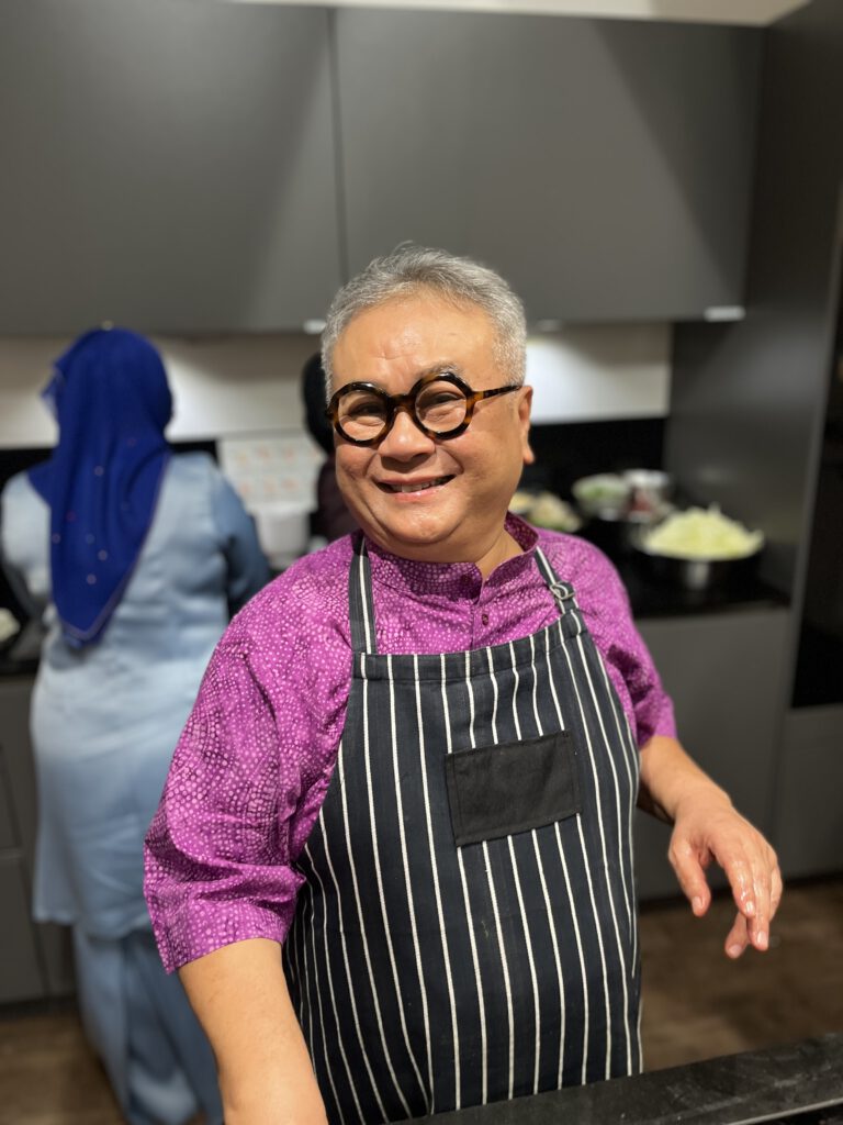 Ist das Frühstück Malaysias UNESCO-würdig? – Die faszinierende Welt der Malaysian Breakfast Culture 12 Malaysian Breakfast Culture - Chef Ismail Ahmad