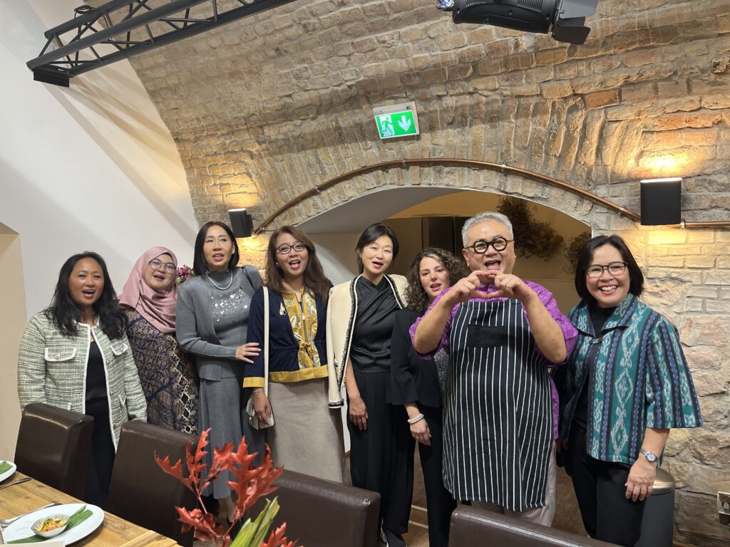 Ist das Frühstück Malaysias UNESCO-würdig? – Die faszinierende Welt der Malaysian Breakfast Culture 13 Malaysian Breakfast Culture - Chef Ismail Ahmad