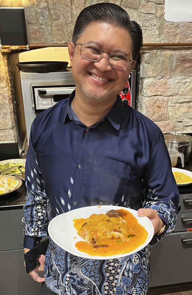 Ist das Frühstück Malaysias UNESCO-würdig? – Die faszinierende Welt der Malaysian Breakfast Culture 10 Malaysian Breakfast Culture - Mohd Fadzli - Generalkonsul von Malaysia