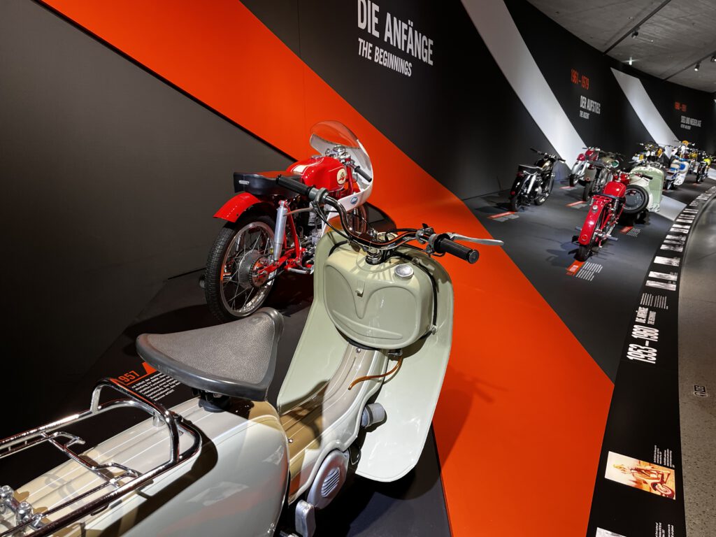 Entdeckerviertel KTM Mattighofen KTM-Motohall
