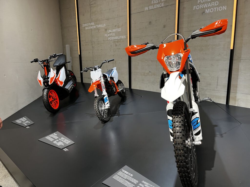 Entdeckerviertel KTM Mattighofen KTM-Motohall