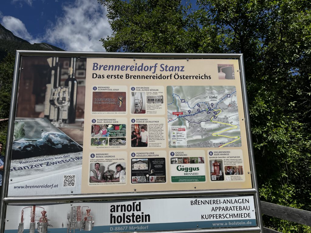 Auf den Spuren der Ritter: Der Tiroler Burgenweg in der Ferienregion TirolWest 11 Tiroler Burgenweg Ferienregion TirolWest