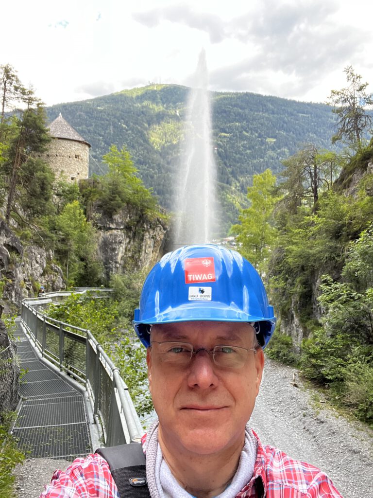 Auf den Spuren der Ritter: Der Tiroler Burgenweg in der Ferienregion TirolWest 45 Tiroler Burgenweg Ferienregion TirolWest