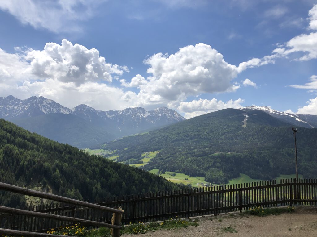 Urlaub auf dem Bauernhof im Gsieser Tal: Unser Erlebnis auf dem Außermahrhof mit dem "Roten Hahn" 103 Urlaub auf dem Bauernhof im Gsieser Tal