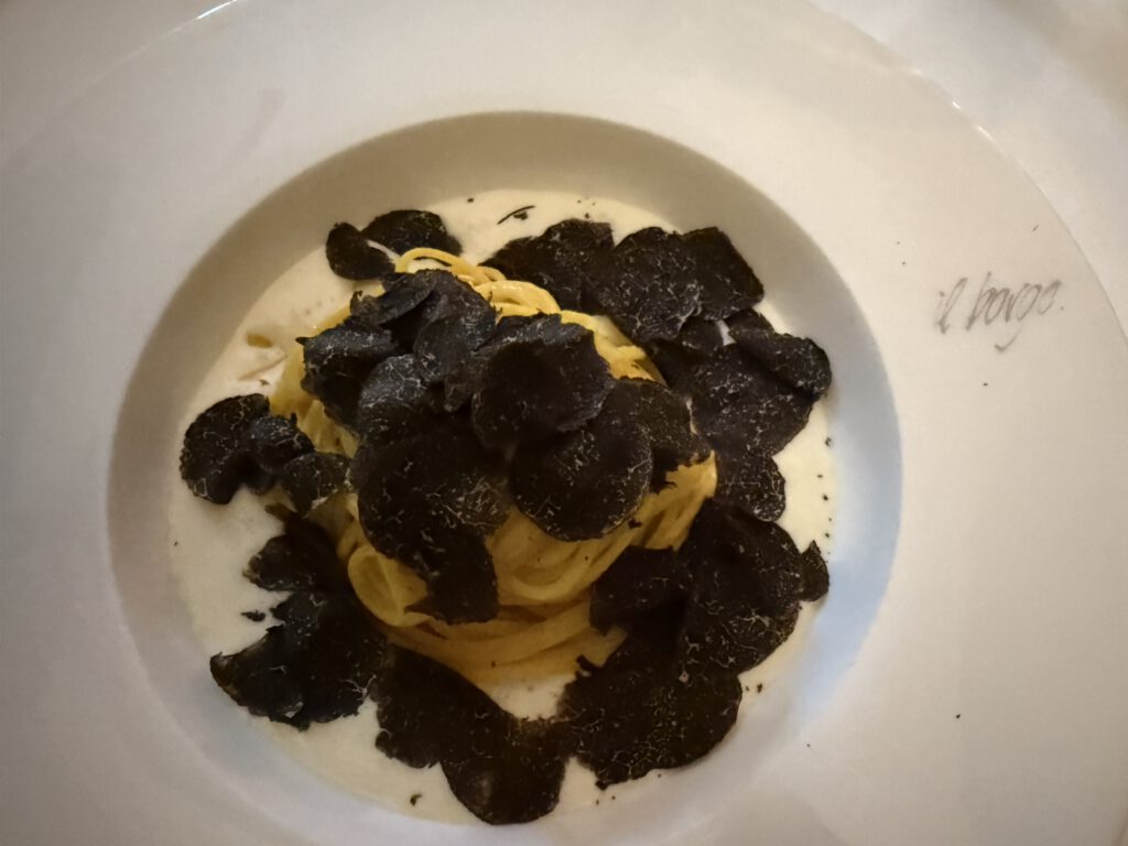 Il Borgo: Italienisches Erbe, modern serviert 8 Il Borgo