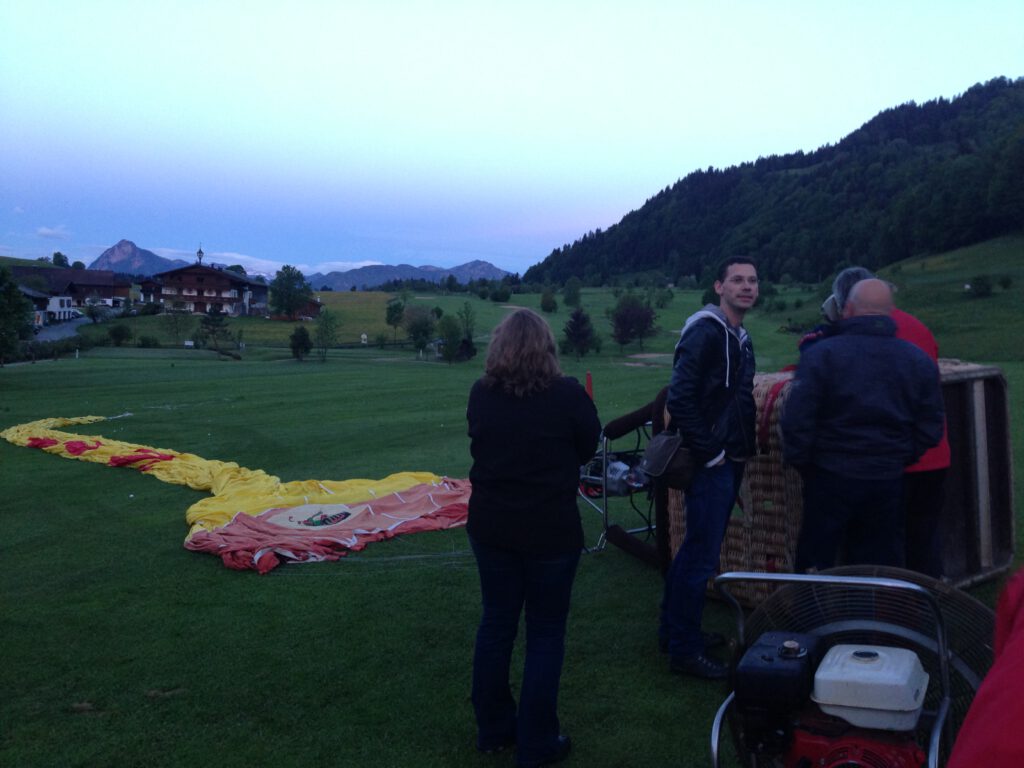 Ballonfahrt im Kaiserwinkl: Aufsteigen in den Himmel Tirols 9 Ballonfahrt im Kaiserwinkl