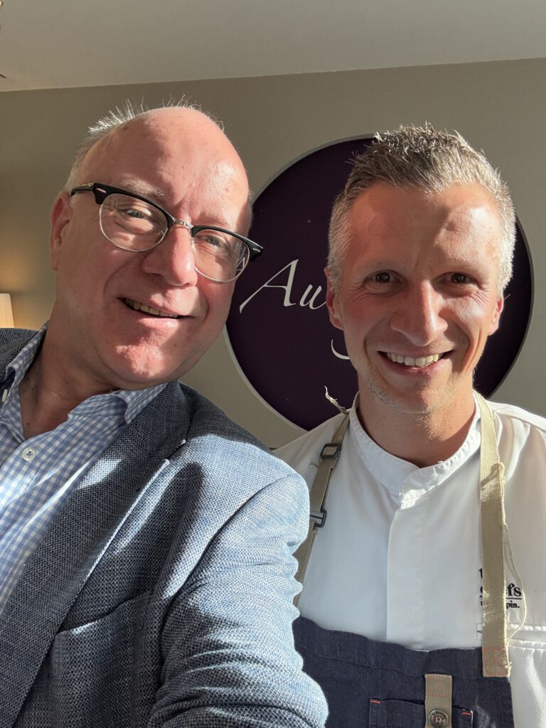 Gourmet-Gala im Hotel Vier Jahreszeiten Starnberg: Wenn zwölf Spitzenköche den Starnberger See zum Hotspot der Gourmetszene machen 30 Le Gourmand Götz A. Primke, Maximilian Moser, Aubergine Starnberg