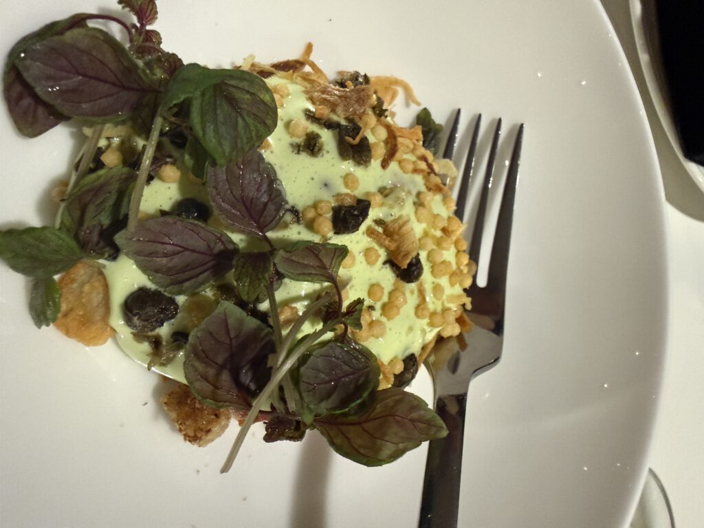 Gourmet-Gala im Hotel Vier Jahreszeiten Starnberg: Wenn zwölf Spitzenköche den Starnberger See zum Hotspot der Gourmetszene machen 27 Stefan Jäckel, La Rôtisserie, Hotel Storchen, Zürich: Rindertatar | Frenchtoast | Wasabi | Röstschalotten
