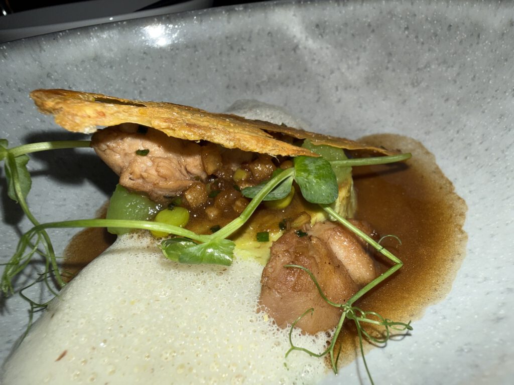 Gourmet-Gala im Hotel Vier Jahreszeiten Starnberg: Wenn zwölf Spitzenköche den Starnberger See zum Hotspot der Gourmetszene machen 13 Bio Sellerie "Texturen", Zsolt Fodor, Solo Du, Kulturhof Stanggass, Bischofswiesen, Gourmet-Gala Starnberg