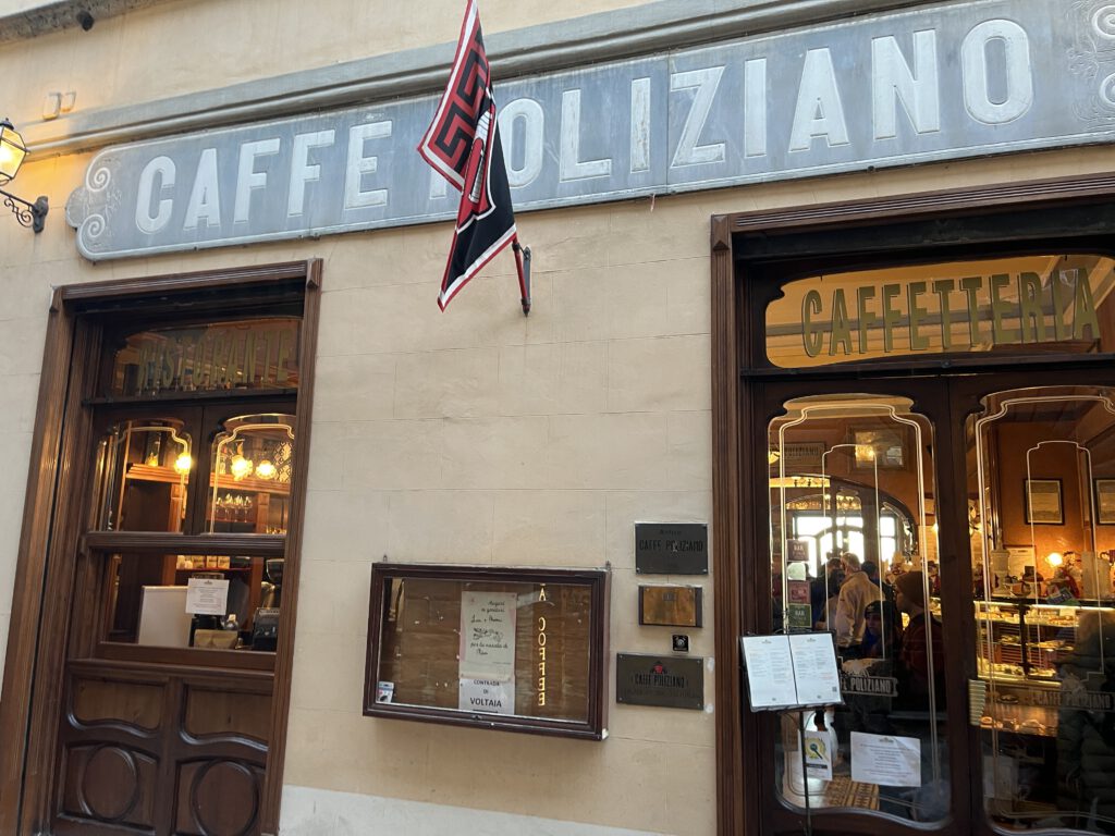 Montepulciano: Zwischen Vino Nobile, mittelalterlichen Gassen und den schönsten Ausblicken der Toskana 10