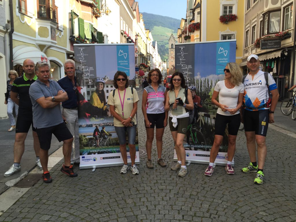 München - Venezia Radweg: Eine Genuss-Odyssee auf zwei Rädern 45 München – Venezia Radweg: Götz A. Primke, Joachim P. Chwaszcza, Vittorina Fellin, Mariateresa Montaruli, Alessandra Fuse, Giuliano Vantaggi, Francesca Cresta,
