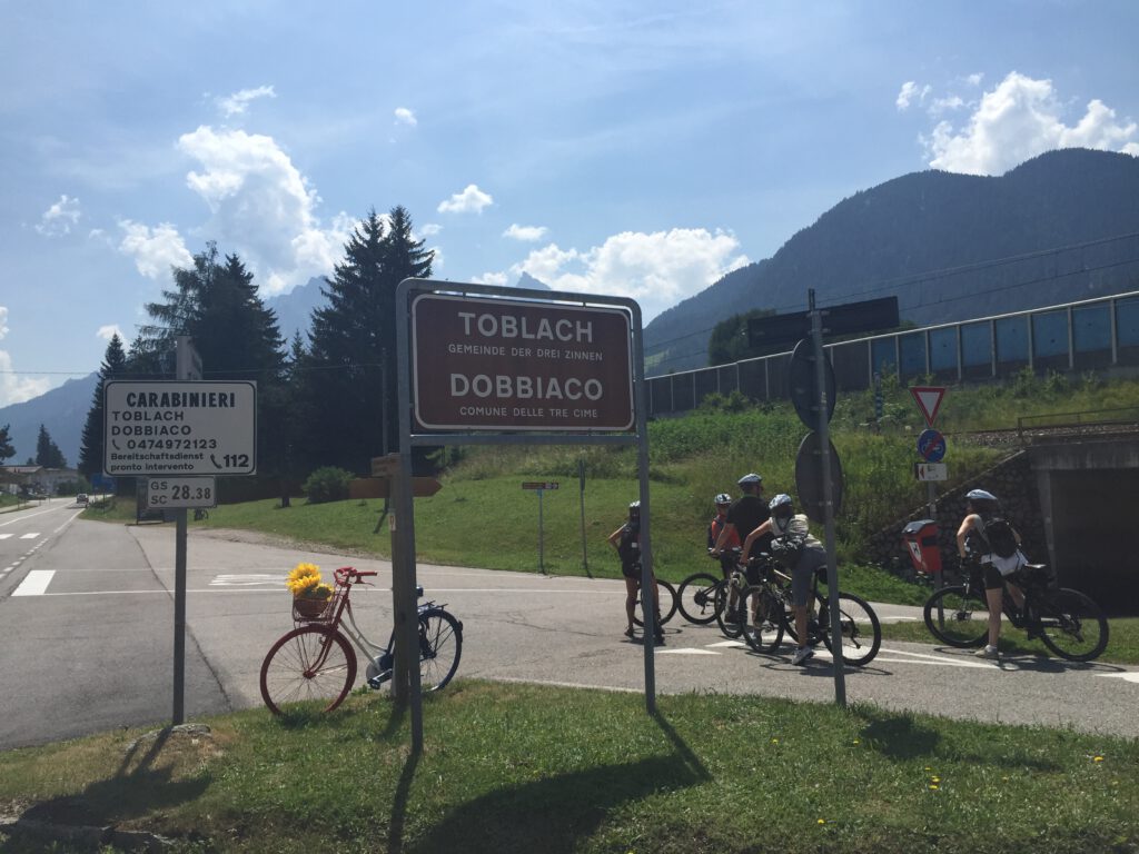 München - Venezia Radweg: Eine Genuss-Odyssee auf zwei Rädern 49 München – Venezia Radweg: Götz A. Primke, Joachim P. Chwaszcza, Vittorina Fellin, Mariateresa Montaruli, Alessandra Fuse, Giuliano Vantaggi, Francesca Cresta,