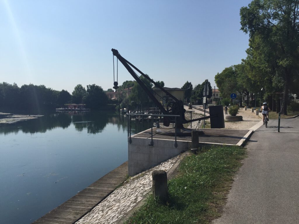 München - Venezia Radweg: Eine Genuss-Odyssee auf zwei Rädern 172 München – Venezia Radweg