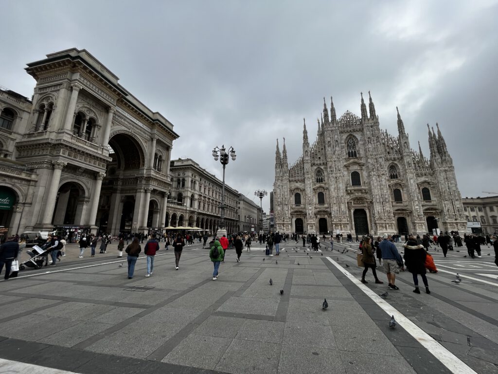 Italien Rundreise für Kulinarik und Genuss: Der ultimative Leitfaden durch die Herzkammern des Geschmacks 8 Mailand für Geniesser Spezial - Mailänder Dom - Il Duomo