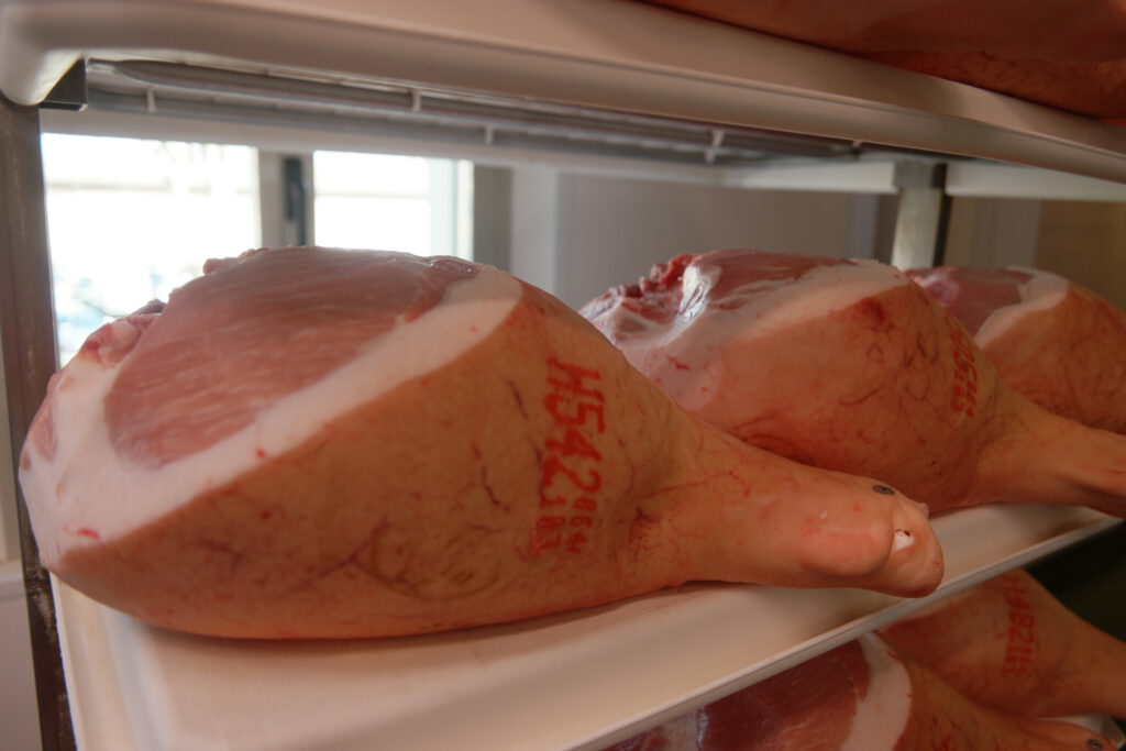 Der Duft der Apenninen: Ein Blick hinter die Kulissen der Parmaschinken DOP Produktion SLEGA 11 Parmaschinken DOP Produktion SLEGA