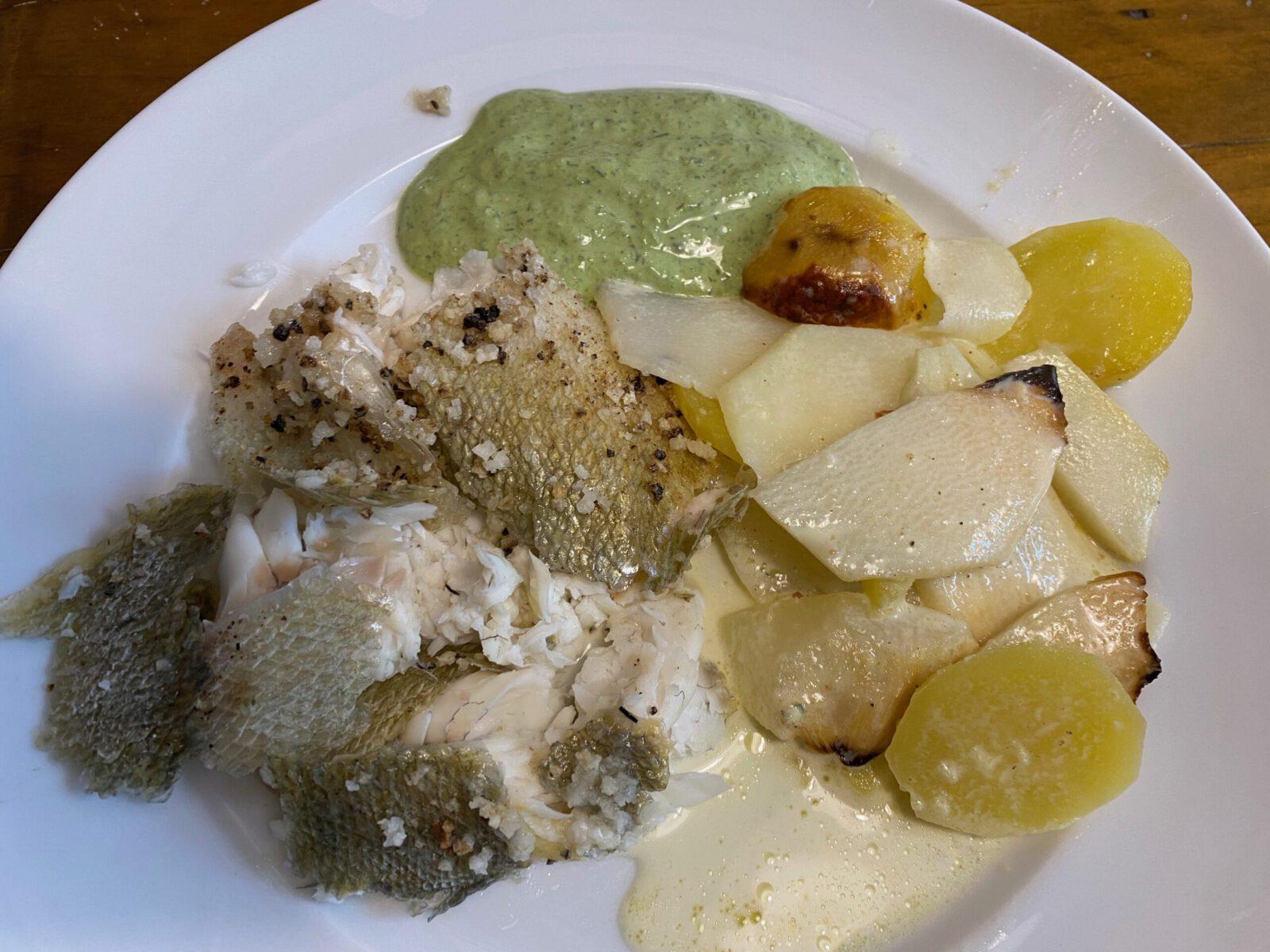 Zander in der Salzkruste