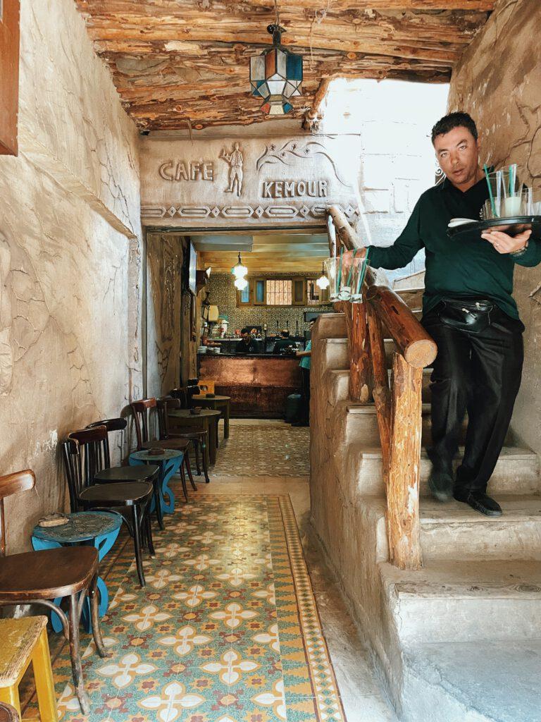 Café Kemour in der Medina von Sfax Tunesien