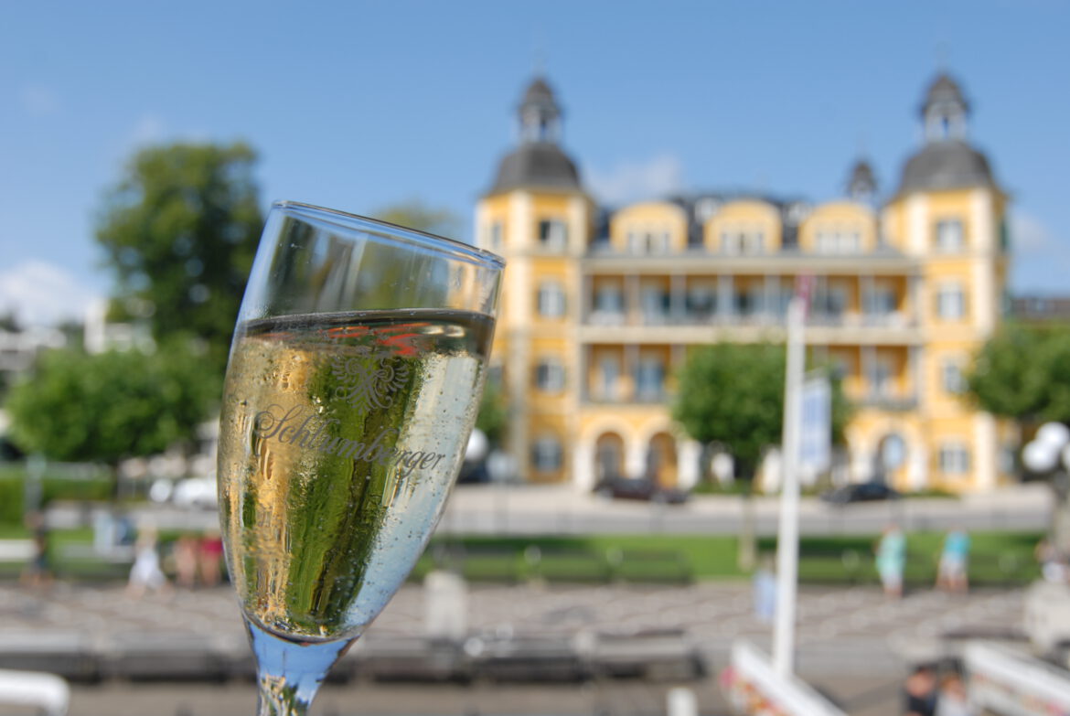 Wörthersee Spezial, Wörthersee Urlaub, Kulinarik Wörthersee, Hotels am Wörthersee, Klagenfurt , Sehenswürdigkeiten, See.Ess.Spiele, Ausflugstipps Villach, Velden,