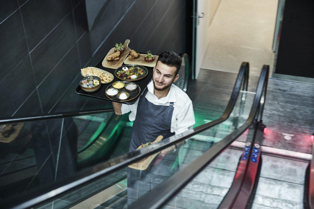 Restaurants in München: Schwarzreiter im Hotel Vier Jahreszeiten Kempinski München - Jung, Bayerisch, Stylish 10 Schwarzreiter Hotel Vier Jahreszeiten Kempinski München