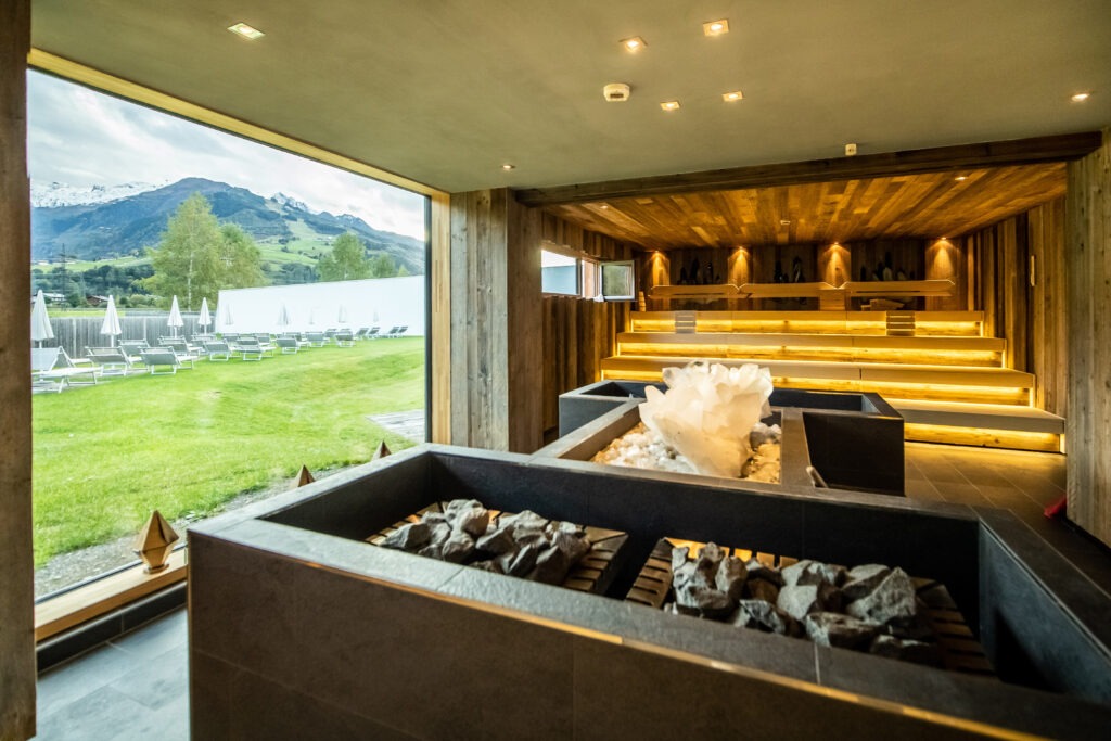 Tauern Spa Kaprun: Wo Entspannung den Sternenhimmel küsst 45 Tauern Spa Kaprun